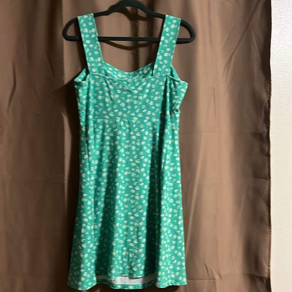 NWOT thick strap bright floral midi dress. Size large - Picture 4 of 5